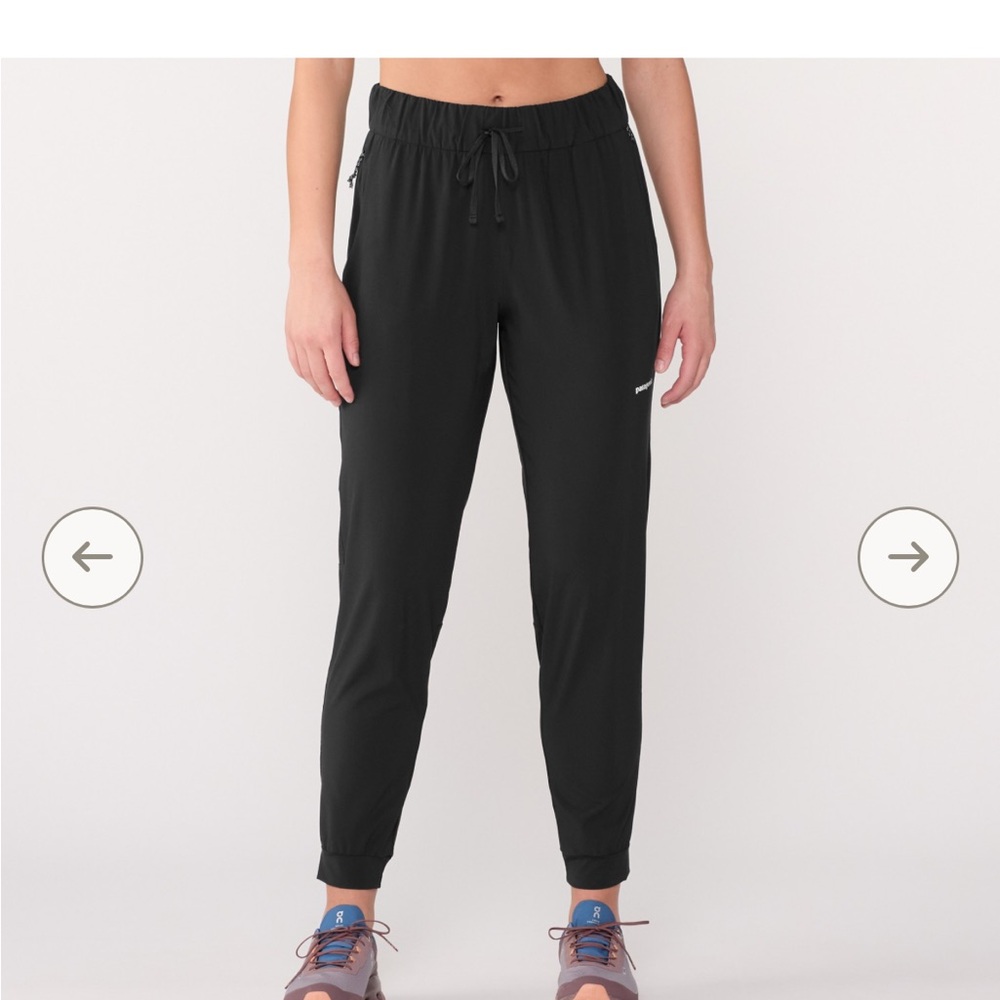 Patagonia Women's Black Terrebonne Joggers